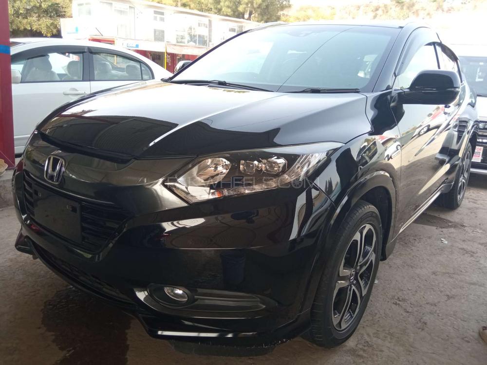 Honda Vezel 2015 for Sale in Rawalpindi Image-1