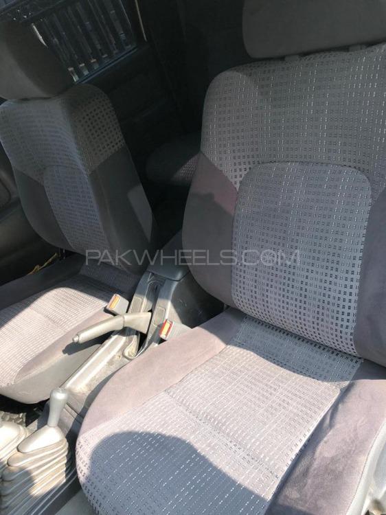 مٹسوبیشی ایل 200 2006 for Sale in راولپنڈی مٹسوبیشی ایل 200 2006 for Sale in راولپنڈی Image-3