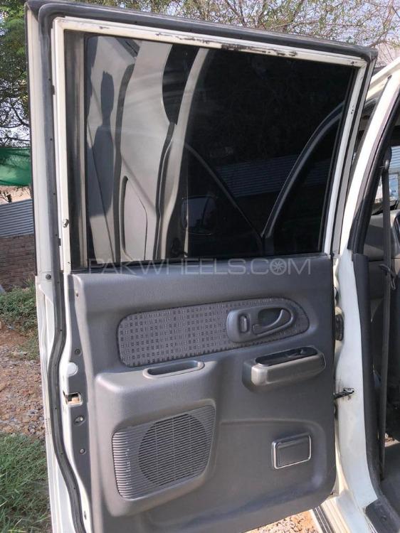 مٹسوبیشی ایل 200 2006 for Sale in راولپنڈی مٹسوبیشی ایل 200 2006 for Sale in راولپنڈی Image-11