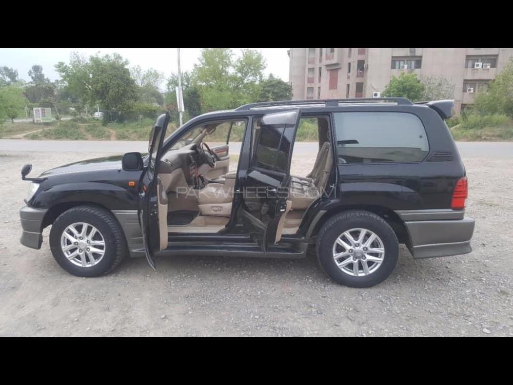 Lexus LX Series 2000 for Sale in Lahore Image-1