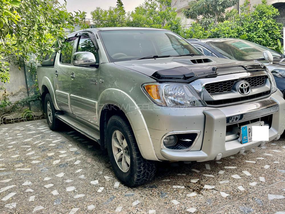 Toyota Hilux 2005 for Sale in Jhelum Image-1