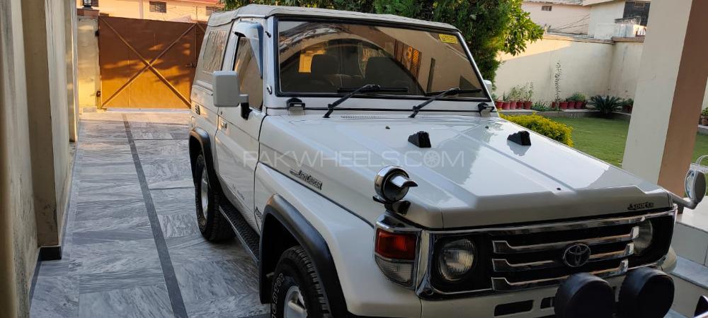 ٹویوٹا لینڈ کروزر 1987 for Sale in ایبٹ آباد ٹویوٹا لینڈ کروزر 1987 for Sale in ایبٹ آباد Image-8