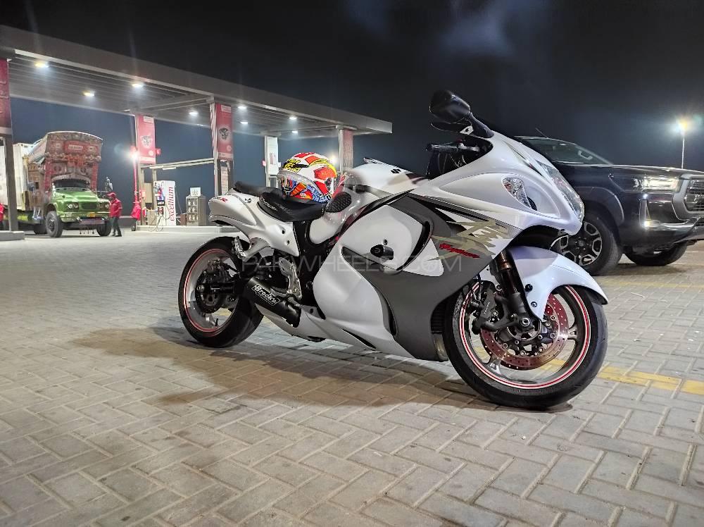 Suzuki Hayabusa - 2012  Image-1