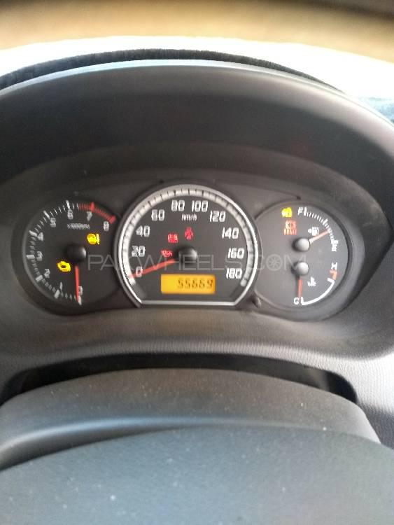 Suzuki Swift 2013 for Sale in Karachi Suzuki Swift 2013 for Sale in Karachi Image-8