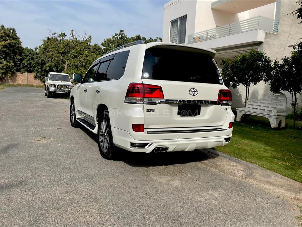 Toyota Land Cruiser 2007 for Sale in Multan Toyota Land Cruiser 2007 for Sale in Multan Image-3