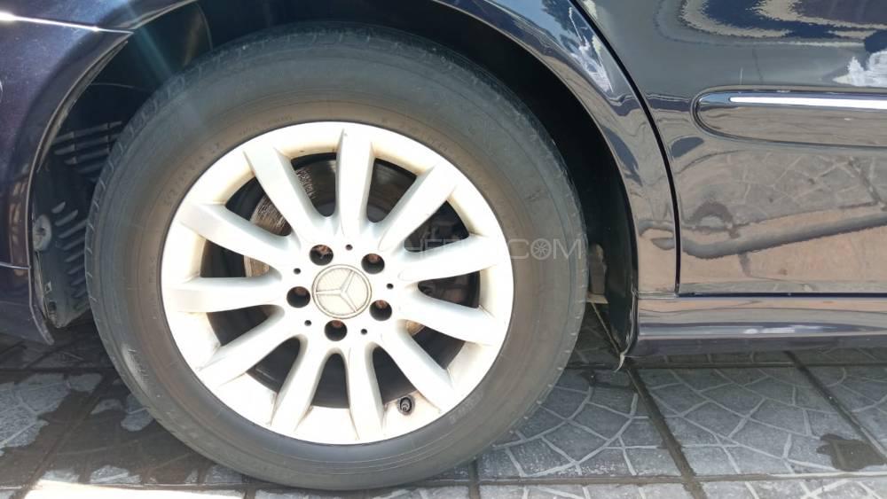 مرسڈیز بینز ای کلاس 2008 for Sale in اسلام آباد مرسڈیز بینز ای کلاس 2008 for Sale in اسلام آباد Image-15