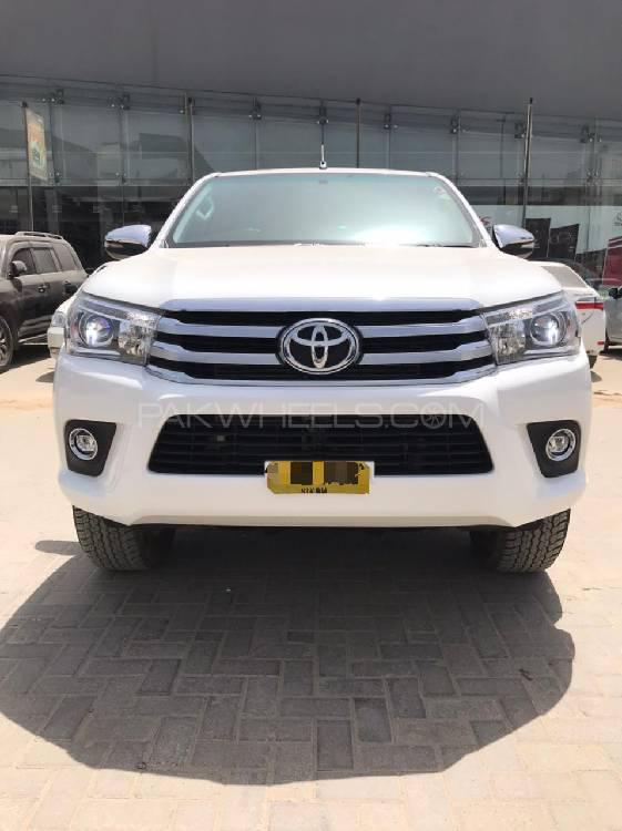Toyota Hilux 2019 for Sale in Karachi Image-1