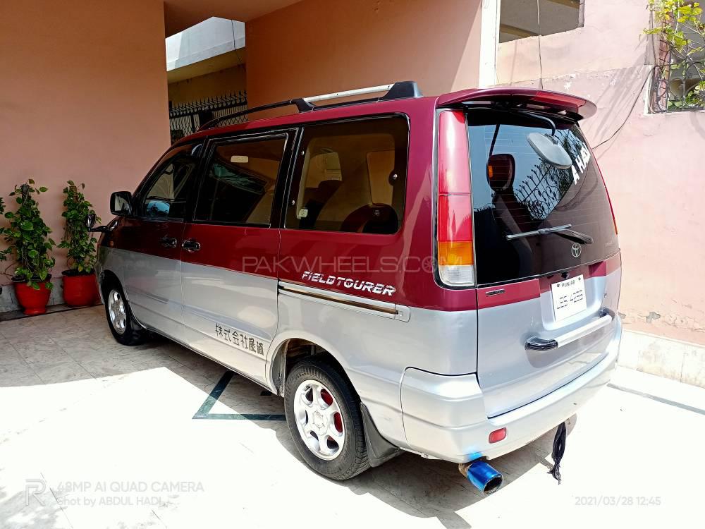 ٹویوٹا نوح 2000 for Sale in لاہور Image-1