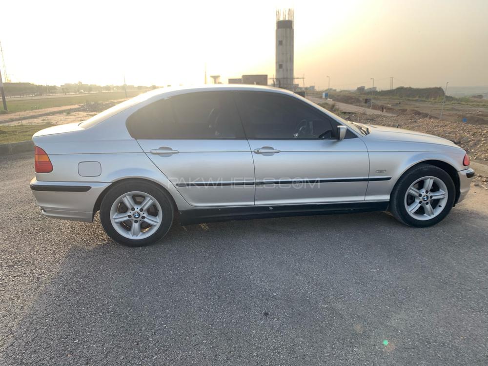 BMW 3 Series 2002 for Sale in Rawalpindi BMW 3 Series 2002 for Sale in Rawalpindi Image-6