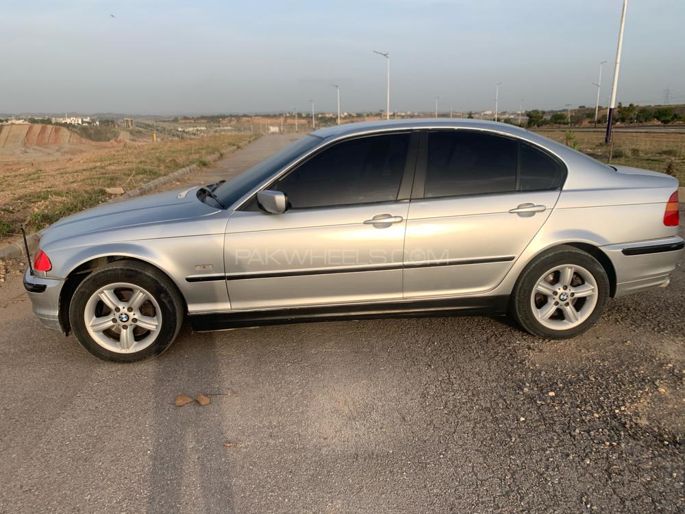 BMW 3 Series 2002 for Sale in Rawalpindi BMW 3 Series 2002 for Sale in Rawalpindi Image-2