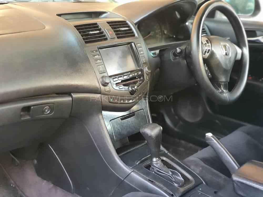 ہونڈا اکارڈ 2003 for Sale in لاہور ہونڈا اکارڈ 2003 for Sale in لاہور Image-20