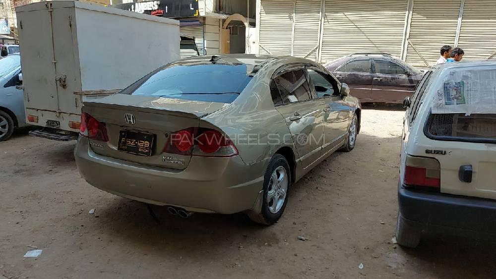 Honda Civic 2010 for Sale in Faisalabad Honda Civic 2010 for Sale in Faisalabad Image-12