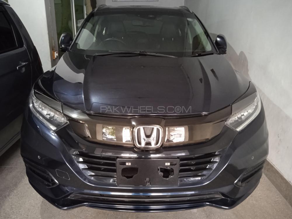 Honda Vezel 2018 for Sale in Faisalabad Image-1