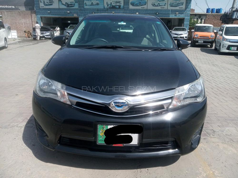 Toyota Corolla Axio 2014 for Sale in Gujranwala Image-1