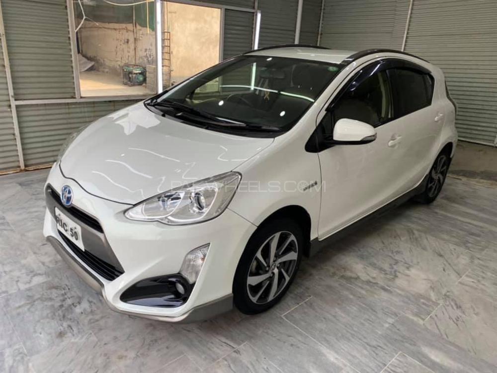Toyota Aqua 2015 for Sale in Rawalpindi Toyota Aqua 2015 for Sale in Rawalpindi Image-2