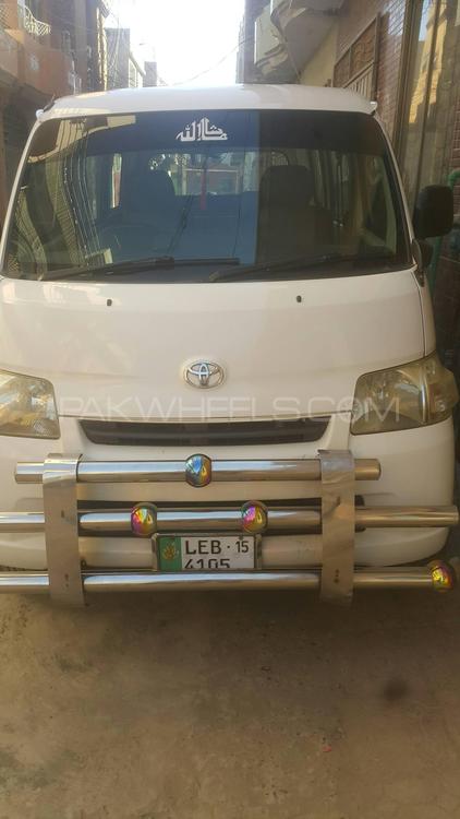 Toyota Town Ace 2015 for Sale in Lahore Image-1