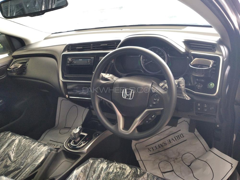 ہونڈا گریس ہائبرڈ 2017 for Sale in لاہور ہونڈا گریس ہائبرڈ 2017 for Sale in لاہور Image-10