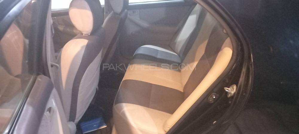 ٹویوٹا کرولا 2004 for Sale in اسلام آباد ٹویوٹا کرولا 2004 for Sale in اسلام آباد Image-2