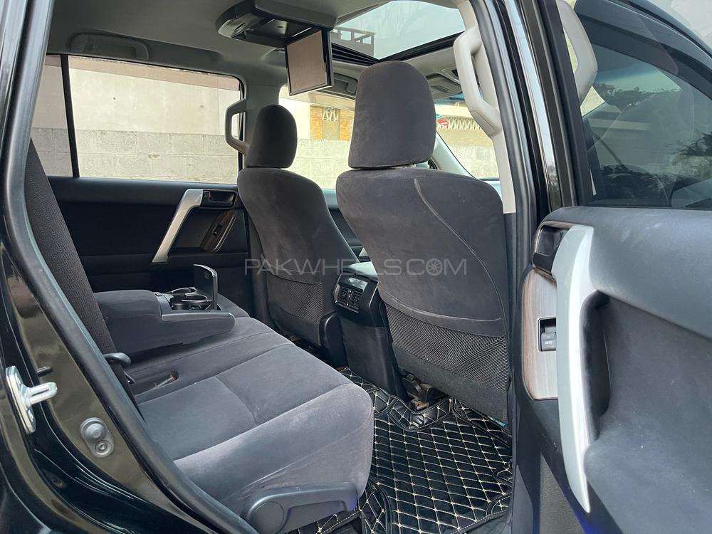 Toyota Prado 2013 for Sale in Karachi Toyota Prado 2013 for Sale in Karachi Image-14