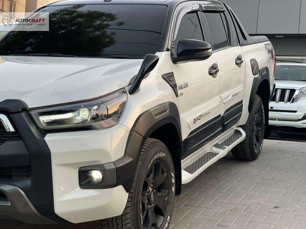 Toyota Hilux 2018 for Sale in Karachi Toyota Hilux 2018 for Sale in Karachi Image-4