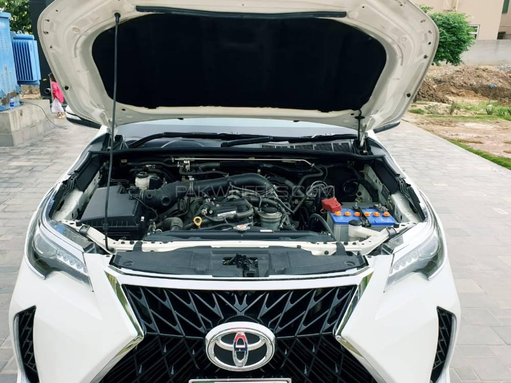 ٹویوٹا فورچیونر 2018 for Sale in لاہور ٹویوٹا فورچیونر 2018 for Sale in لاہور Image-18