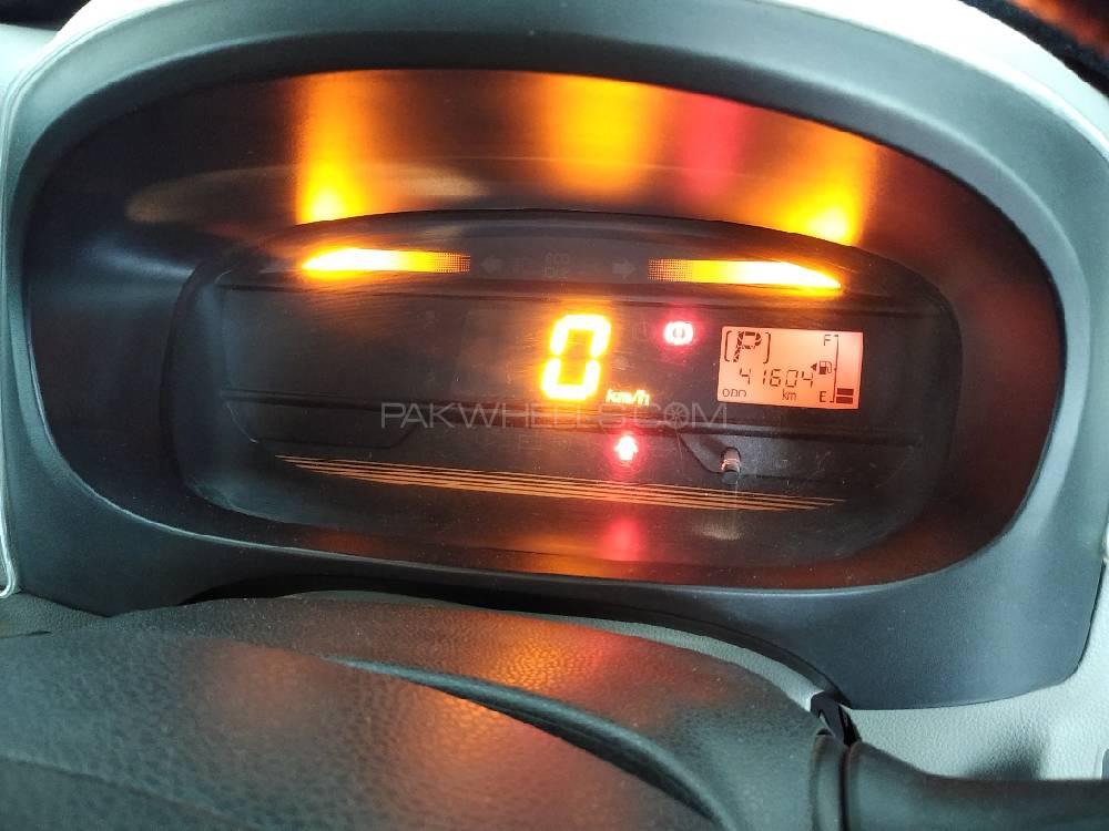 ٹویوٹا پکسس ایپوک 2017 for Sale in لاہور ٹویوٹا پکسس ایپوک 2017 for Sale in لاہور Image-5