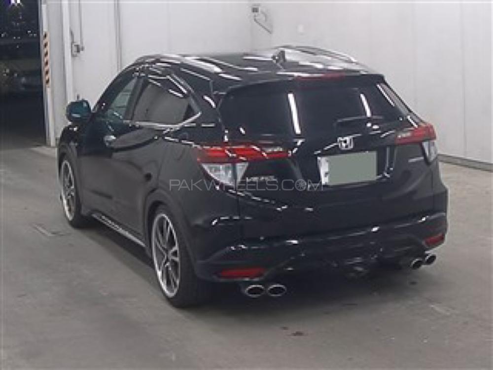 Honda Vezel 2015 for Sale in Peshawar Honda Vezel 2015 for Sale in Peshawar Image-2