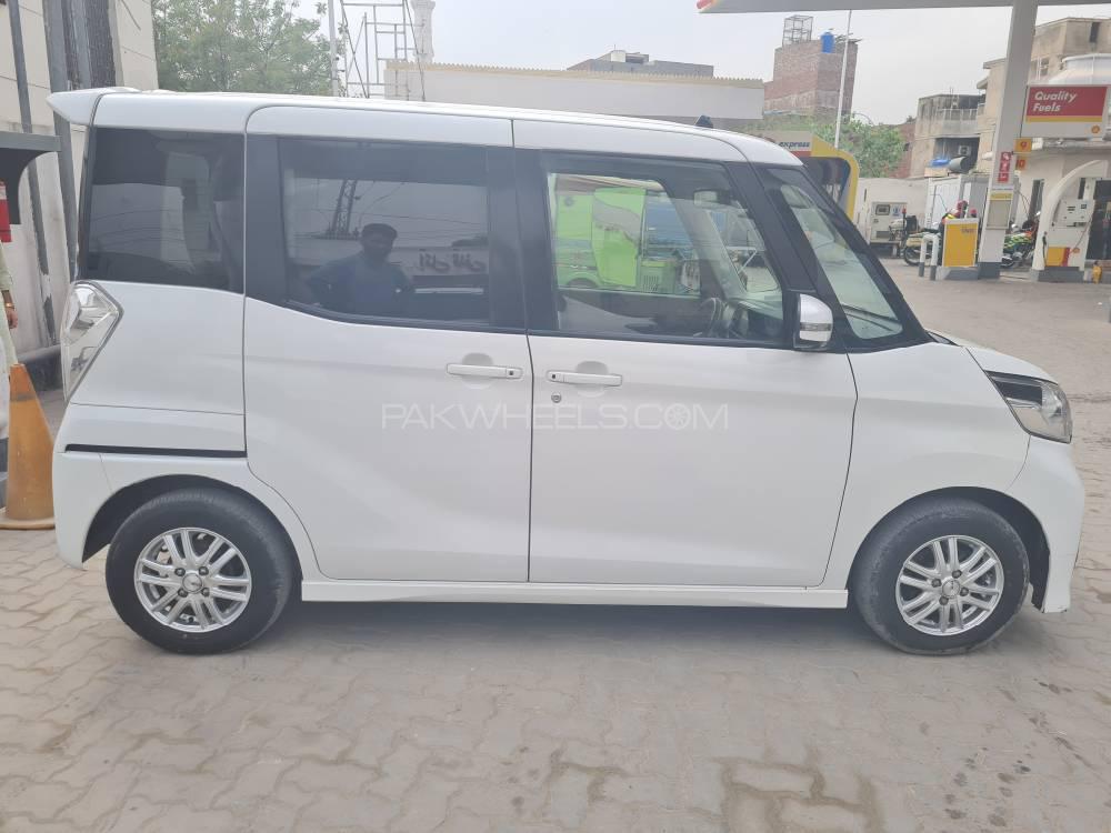 نسان روکس 2016 for Sale in لاہور نسان روکس 2016 for Sale in لاہور Image-5