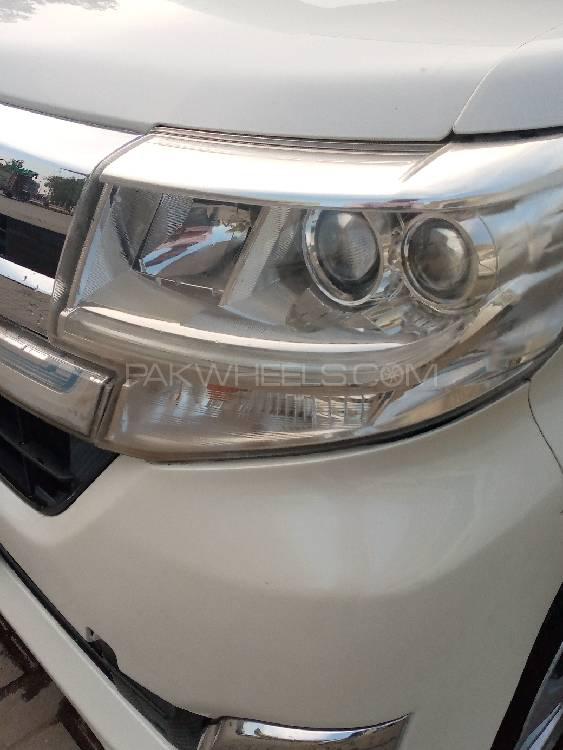 Daihatsu Tanto 2015 for Sale in Peshawar Daihatsu Tanto 2015 for Sale in Peshawar Image-10