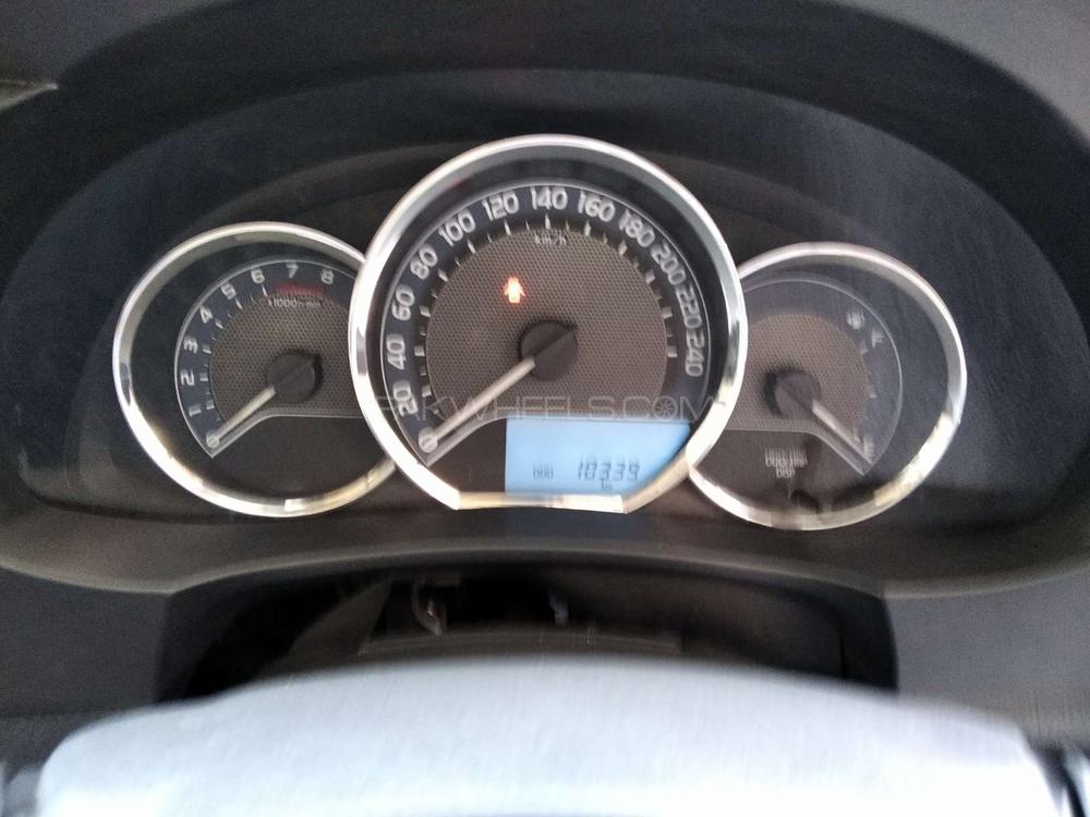 Toyota Corolla 2017 for Sale in Karachi Toyota Corolla 2017 for Sale in Karachi Image-5