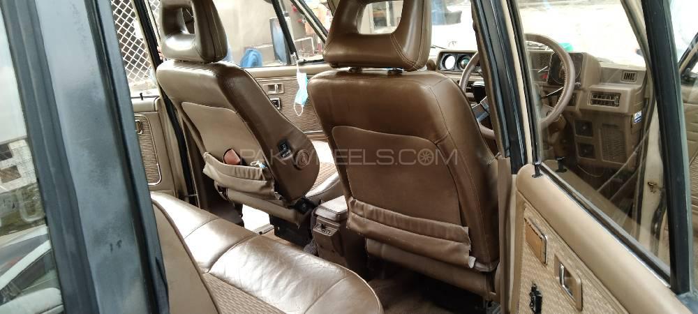 Mitsubishi Pajero 1990 for Sale in Rawalpindi Mitsubishi Pajero 1990 for Sale in Rawalpindi Image-9