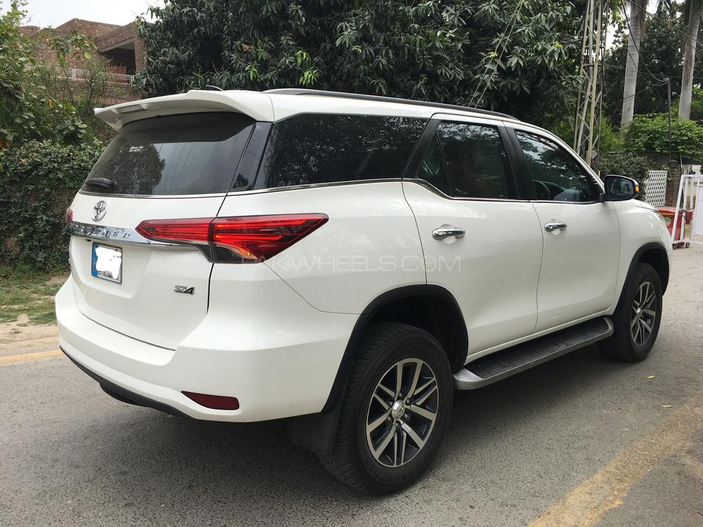ٹویوٹا فورچیونر 2019 for Sale in لاہور ٹویوٹا فورچیونر 2019 for Sale in لاہور Image-4