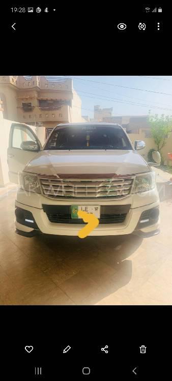 Toyota Hilux 2016 for Sale in Attock Image-1