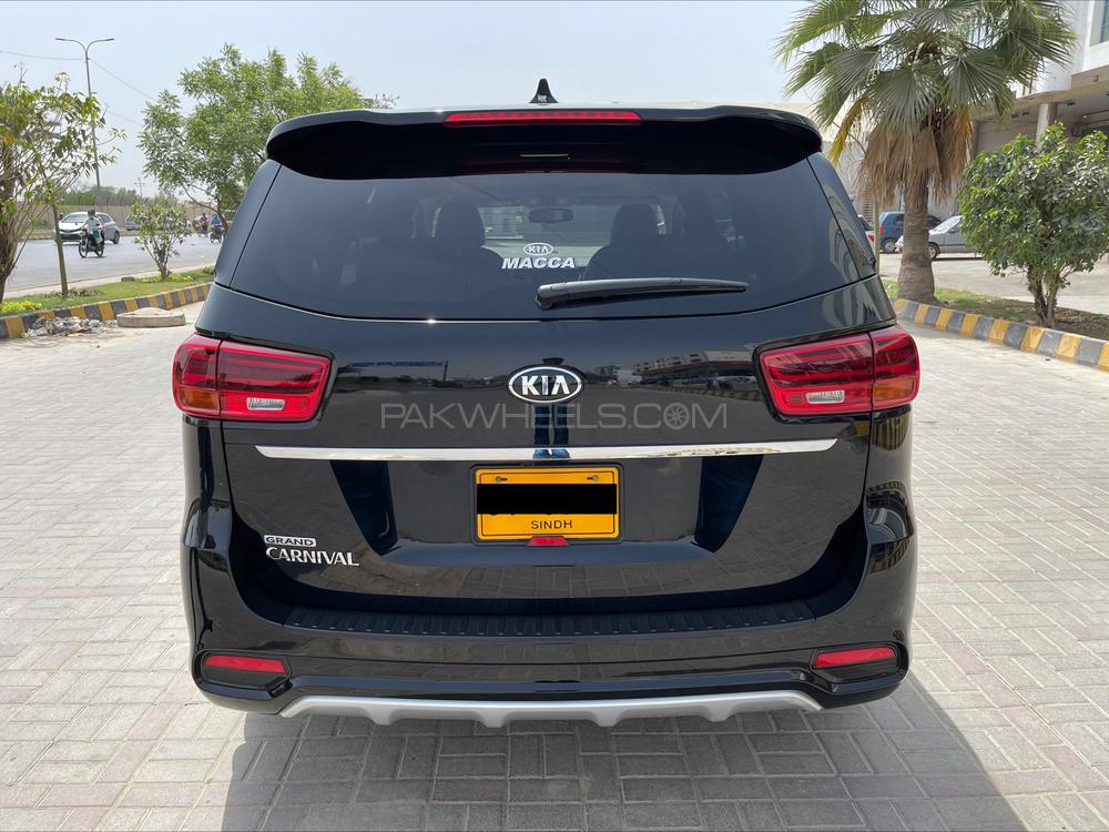 KIA Carnival 2019 for Sale in Karachi KIA Carnival 2019 for Sale in Karachi Image-4