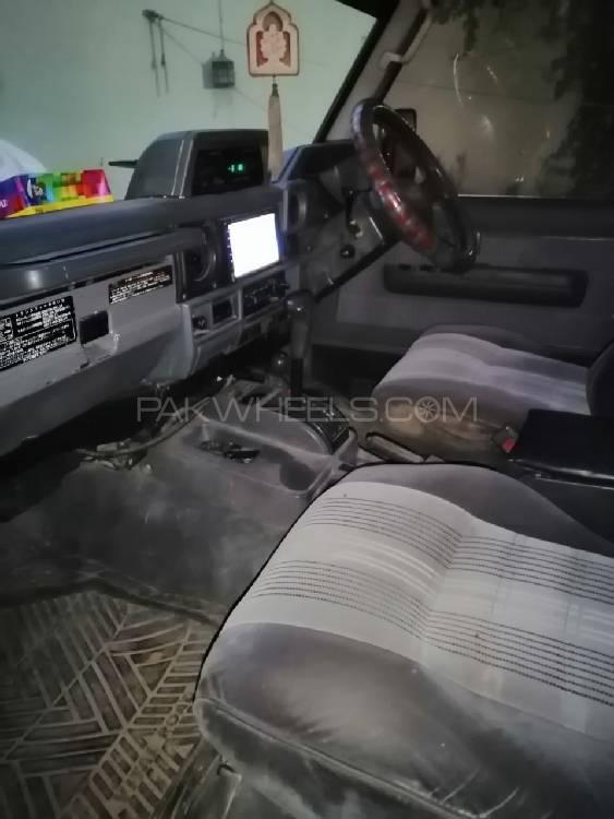 Toyota Prado 1992 for Sale in Melsi Toyota Prado 1992 for Sale in Melsi Image-3