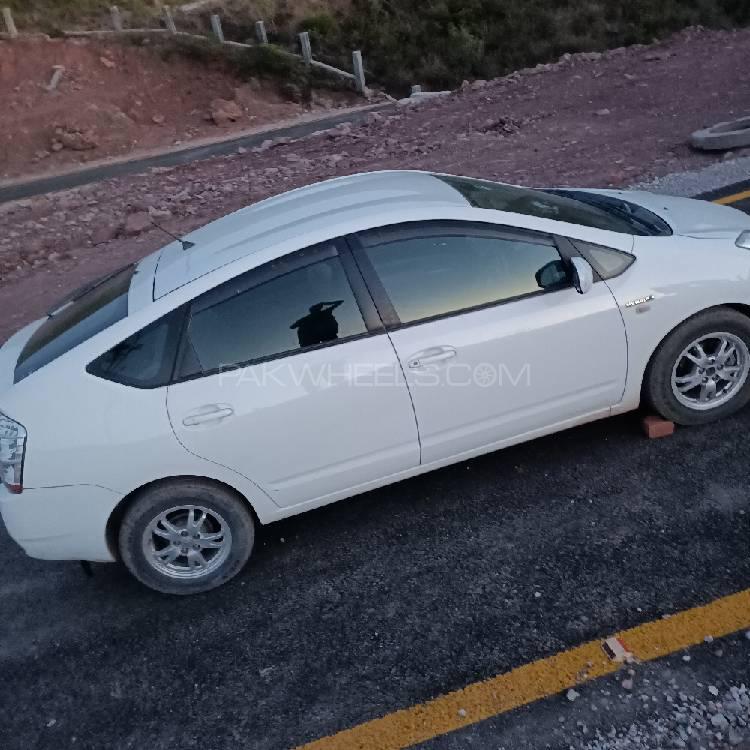 ٹویوٹا پریوس الفا 2007 for Sale in اسلام آباد ٹویوٹا پریوس الفا 2007 for Sale in اسلام آباد Image-3