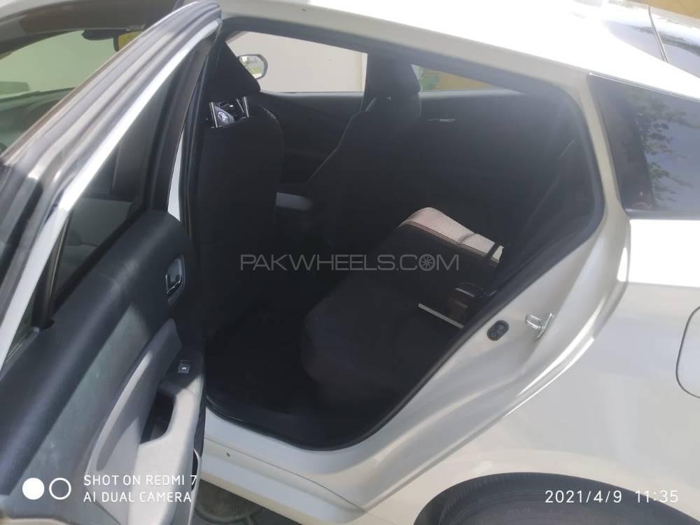 ٹویوٹا پریوس 2018 for Sale in لاہور ٹویوٹا پریوس 2018 for Sale in لاہور Image-15