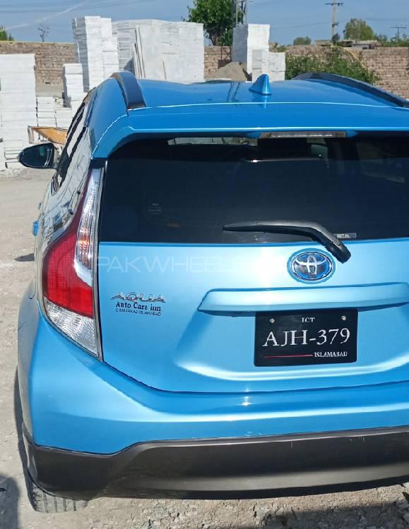 Toyota Aqua 2015 for Sale in Peshawar Toyota Aqua 2015 for Sale in Peshawar Image-4
