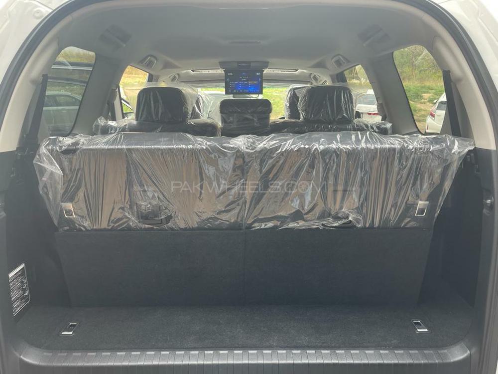 Toyota Prado 2016 for Sale in Islamabad Toyota Prado 2016 for Sale in Islamabad Image-12