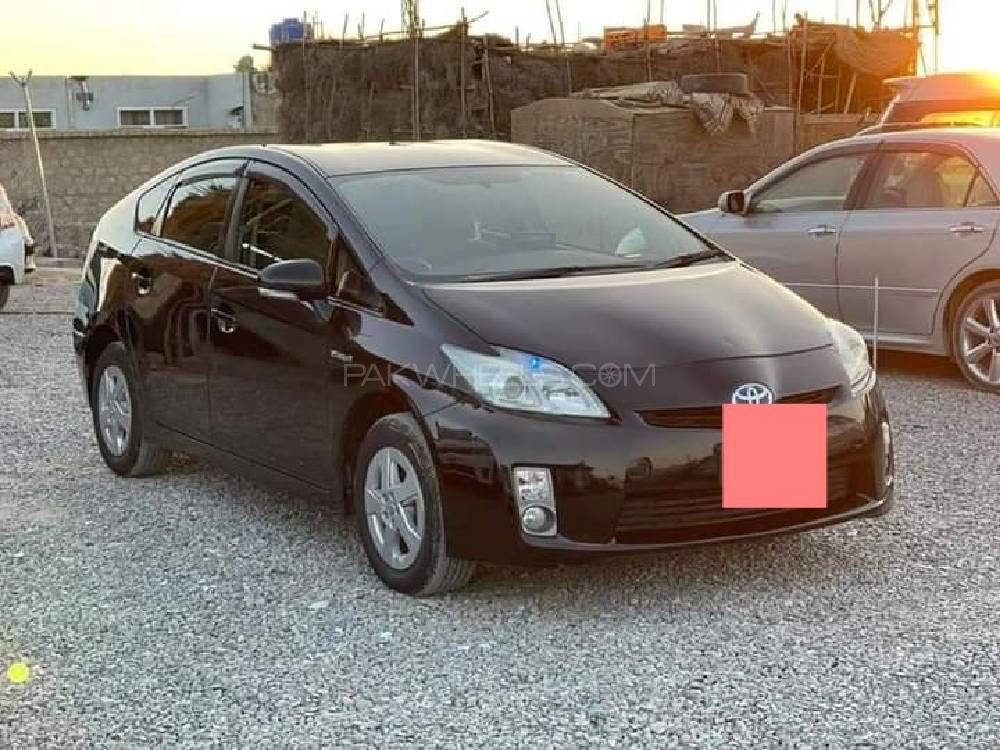 Toyota Prius 2010 for Sale in Peshawar Toyota Prius 2010 for Sale in Peshawar Image-3