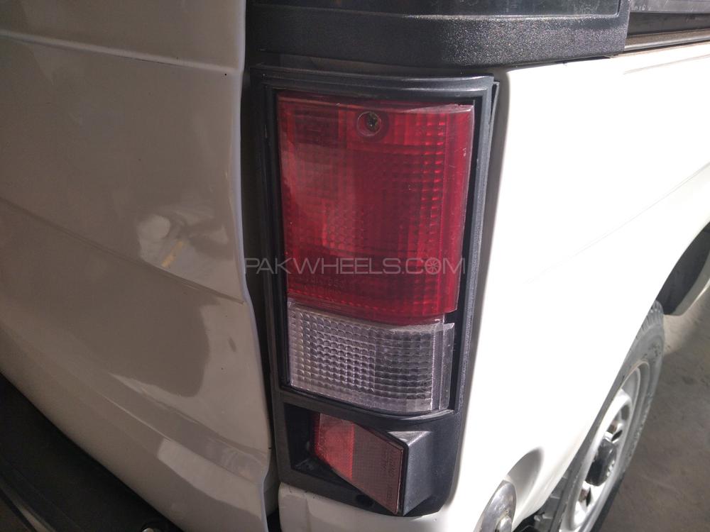 سوزوکی بولان 2011 for Sale in لاہور سوزوکی بولان 2011 for Sale in لاہور Image-9