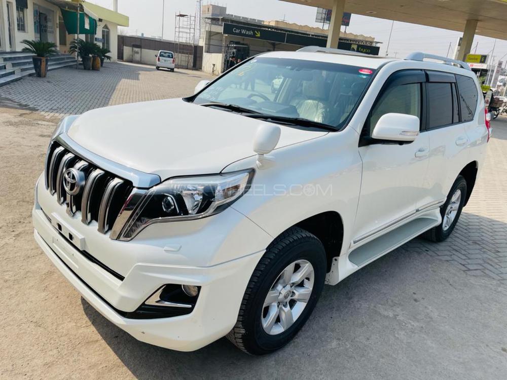 ٹویوٹا پراڈو 2015 for Sale in پشاور ٹویوٹا پراڈو 2015 for Sale in پشاور Image-16