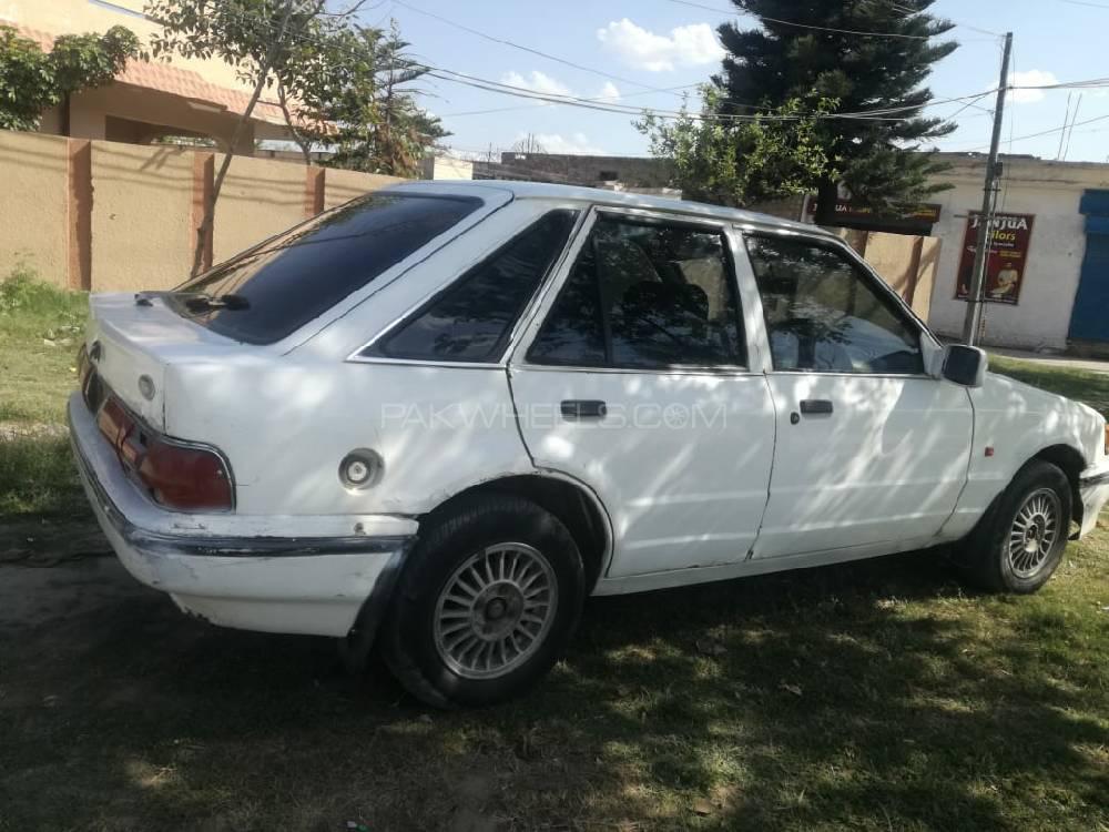 Ford Escort 1989 for Sale in Chakwal Image-1