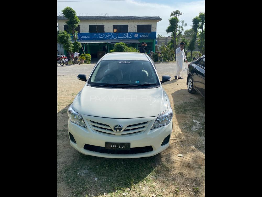 ٹویوٹا کرولا 2014 for Sale in اٹک ٹویوٹا کرولا 2014 for Sale in اٹک Image-3