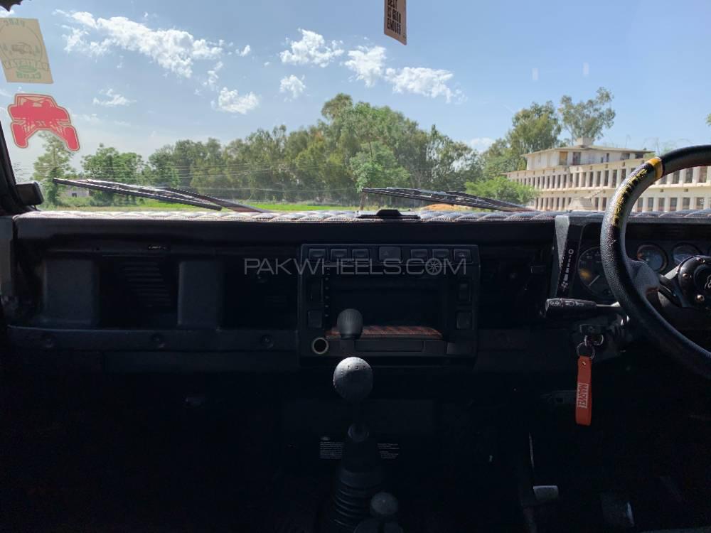 لینڈ روور ڈیفنڈر 2006 for Sale in اسلام آباد لینڈ روور ڈیفنڈر 2006 for Sale in اسلام آباد Image-15