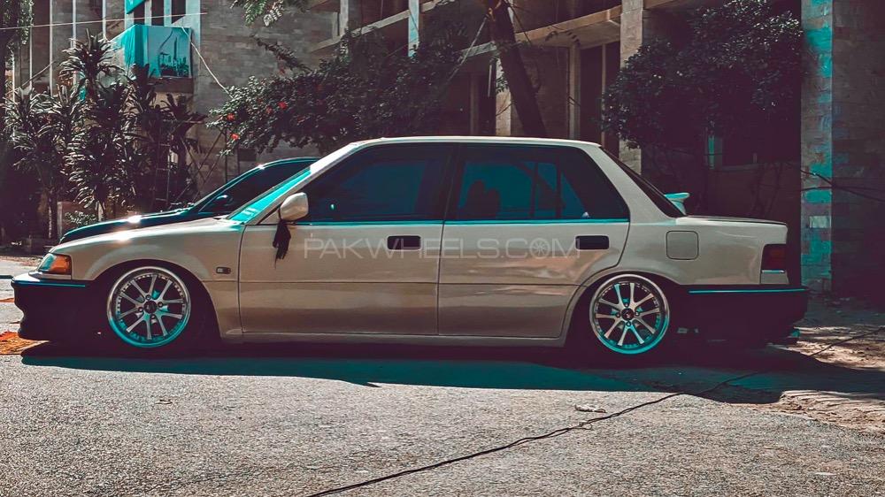 Honda Civic - 1990  Image-1