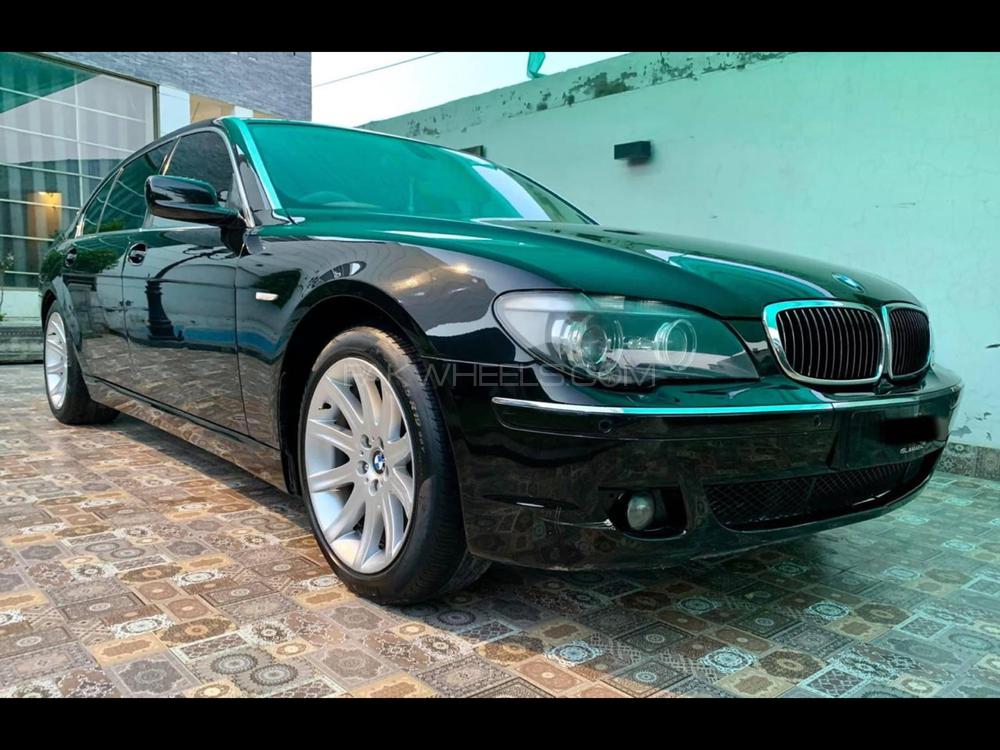 BMW 7 Series 2007 for Sale in Faisalabad BMW 7 Series 2007 for Sale in Faisalabad Image-2