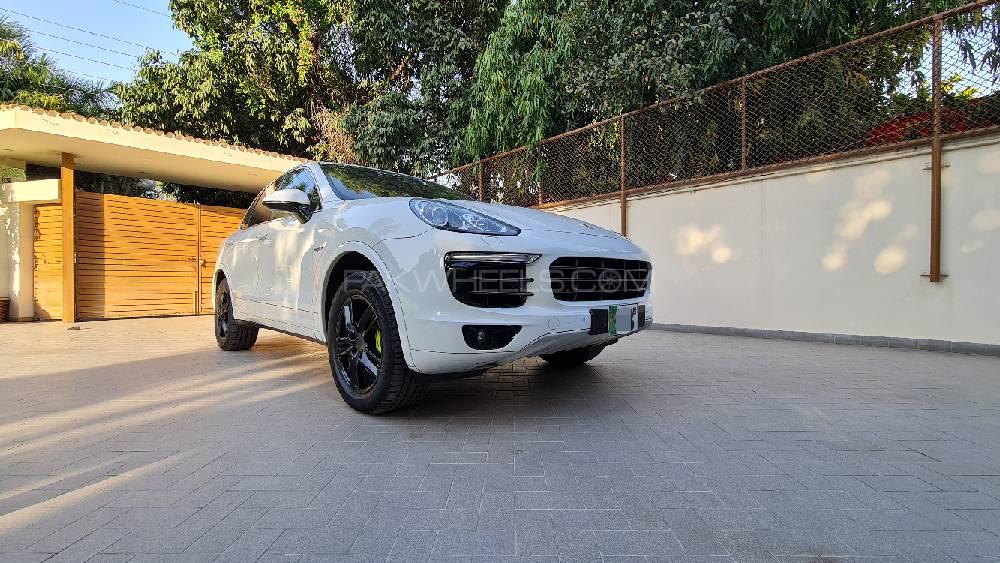 پورشے کائین 2015 for Sale in لاہور Image-1