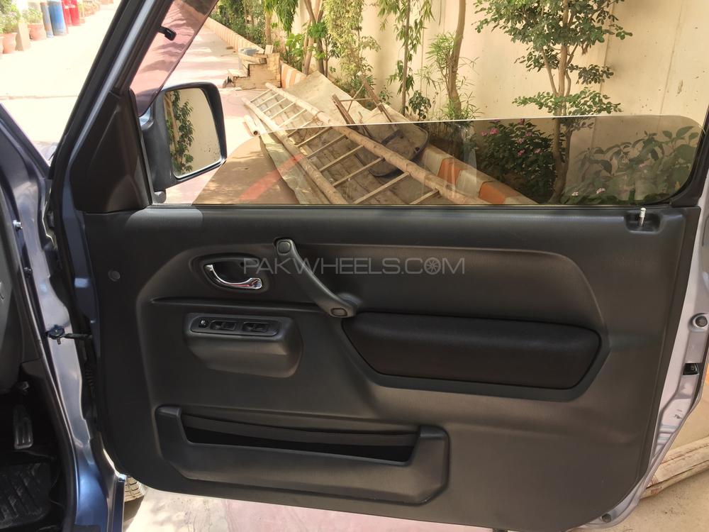 Suzuki Jimny Sierra 2014 for Sale in Karachi Suzuki Jimny Sierra 2014 for Sale in Karachi Image-11