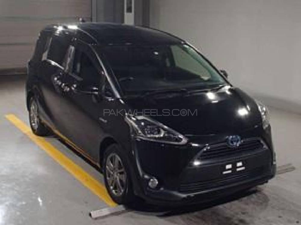 Toyota Sienta 2016 for Sale in Karachi Image-1